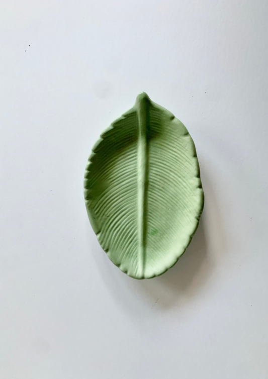 Concrete - Leaf Dish